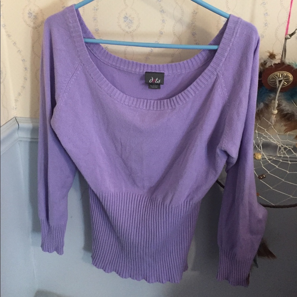 Purple off the shoulders sweater 💋💄❤️